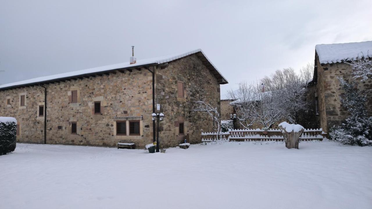 Penzion La Galana Nestar Exteriér fotografie
